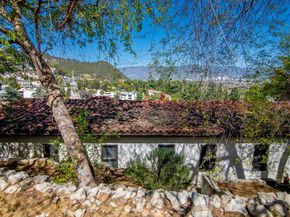 3702 Arbolada Road, Los Feliz CA 90027