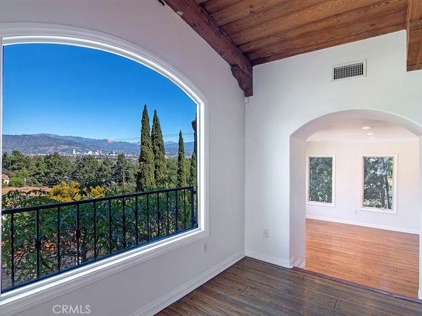 3702 Arbolada Road, Los Feliz CA 90027