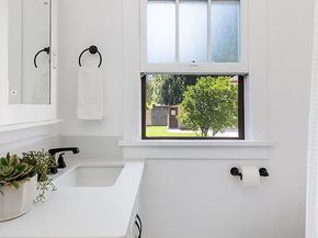 977 N Hill Avenue, Pasadena CA 91104