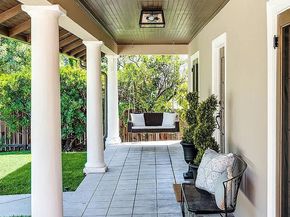 977 N Hill Avenue, Pasadena CA 91104