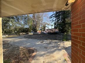 17545 Community Street, Northridge CA 91325