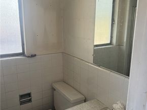 17545 Community Street, Northridge CA 91325