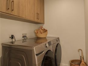 3715 Hillcrest Drive, Los Angeles CA 90016