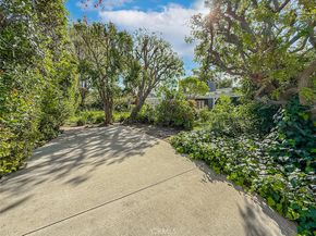 17533 Marilla Street, Northridge CA 91325