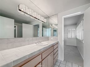 17533 Marilla Street, Northridge CA 91325