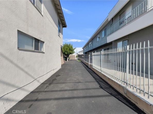 213 E Hazel, Inglewood CA 90302