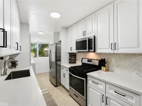 6904 Radford 5, North Hollywood CA 91605