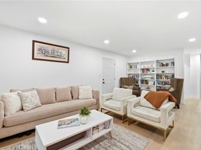 6904 Radford 5, North Hollywood CA 91605