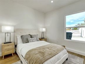 6854 Atoll Avenue, North Hollywood CA 91605