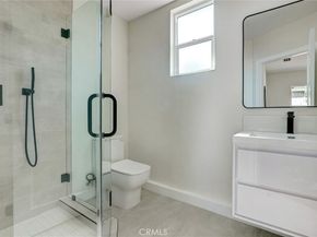 6854 Atoll Avenue, North Hollywood CA 91605