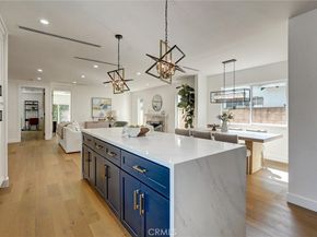 6854 Atoll Avenue, North Hollywood CA 91605