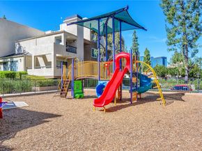 5525 Canoga Avenue 231, Woodland Hills CA 91367