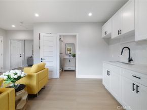 14137 Gain, Arleta CA 91331