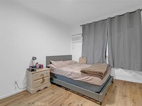 6652 Darby Avenue, Reseda CA 91335