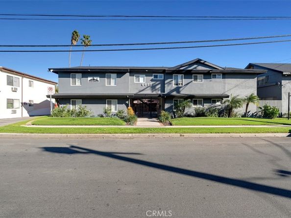 6652 Darby Avenue, Reseda CA 91335