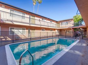 6652 Darby Avenue, Reseda CA 91335