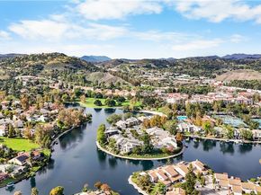 4714 Park Granada 203, Calabasas CA 91302