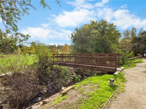 4714 Park Granada 203, Calabasas CA 91302