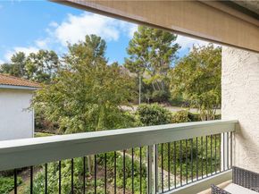 4714 Park Granada 203, Calabasas CA 91302