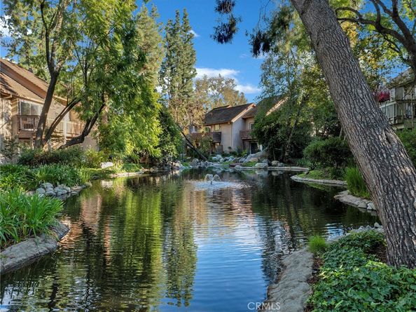 7050 Shoup Avenue 225, Canoga Park CA 91303