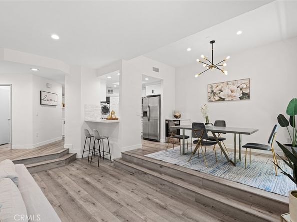 11949 Goshen Avenue 110, Los Angeles CA 90049