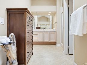 23194 Park Blanco, Calabasas CA 91302