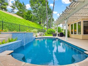 23194 Park Blanco, Calabasas CA 91302