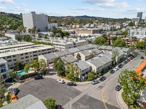 4558 Willis 103, Sherman Oaks CA 91403