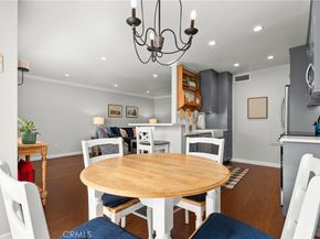 4558 Willis 103, Sherman Oaks CA 91403