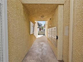 4558 Willis 103, Sherman Oaks CA 91403