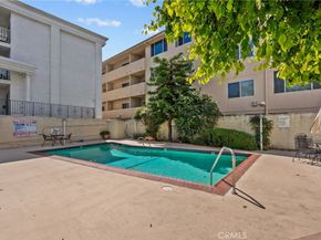 4558 Willis 103, Sherman Oaks CA 91403