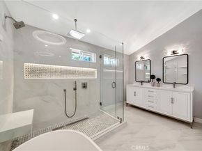 4420 Park Jazmin, Calabasas CA 91302