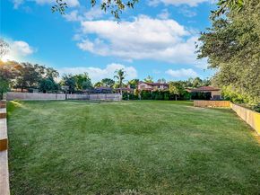 28080 Balkins, Agoura Hills CA 91301