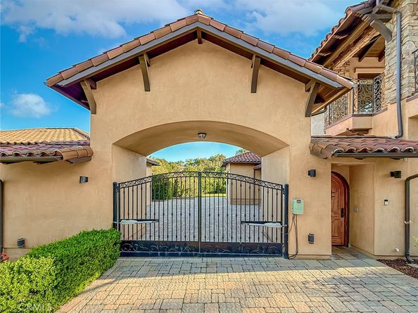 28080 Balkins, Agoura Hills CA 91301
