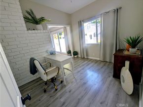23130 Victory, Woodland Hills CA 91367