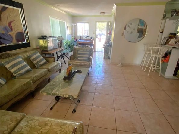 3111 Halldale Ave., Los Angeles CA 90018