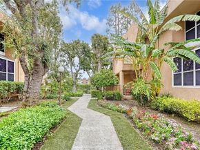 18730 Hatteras 43, Tarzana CA 91356