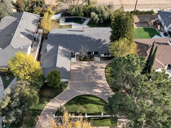 10144 Crebs Avenue, Northridge CA 91324