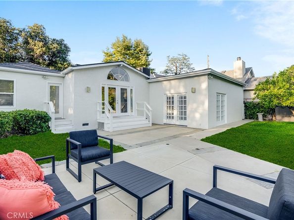 11814 Hesby Street, Valley Village CA 91606