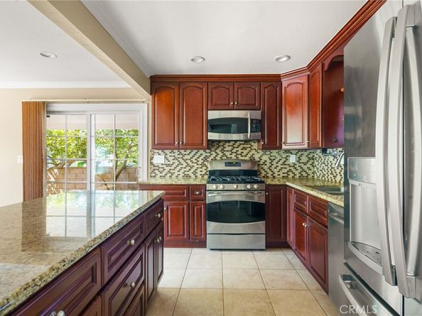 22018 Craggy View Street, Chatsworth CA 91311