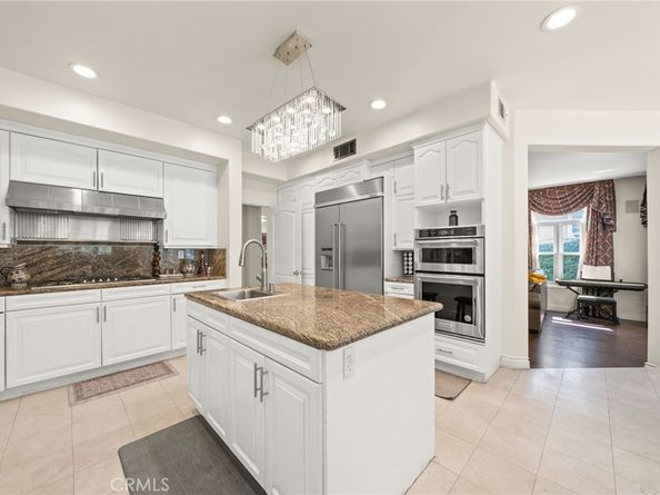 7607 Carmenita Lane, West Hills CA 91304