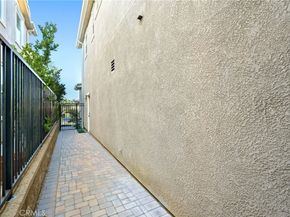 20829 Campania Lane, Porter Ranch CA 91326