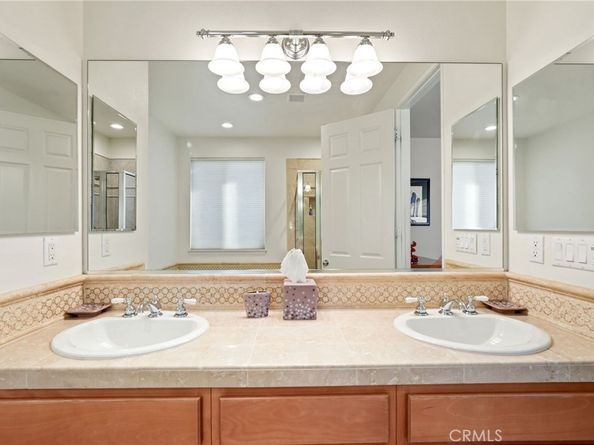 20829 Campania Lane, Porter Ranch CA 91326