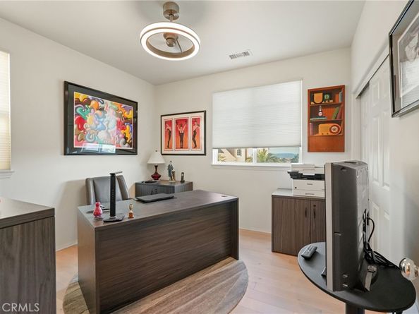 20829 Campania Lane, Porter Ranch CA 91326