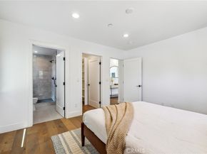 6521 Homewood Avenue, Los Angeles CA 90028