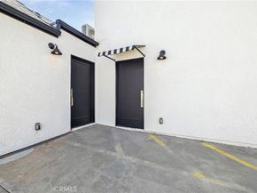6521 Homewood Avenue, Los Angeles CA 90028