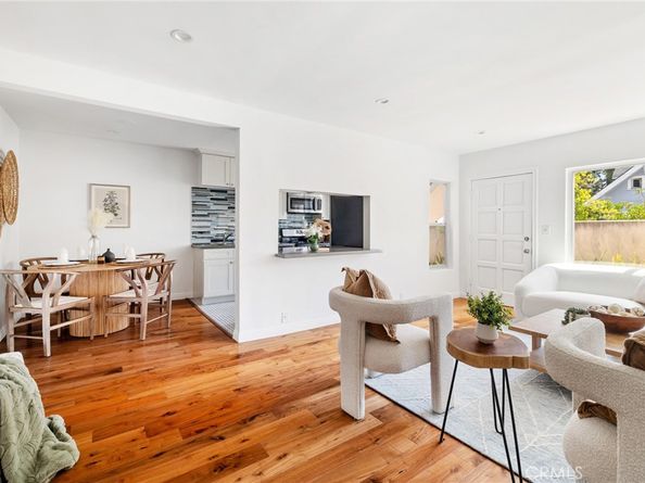 1918 11th Street D, Santa Monica CA 90404