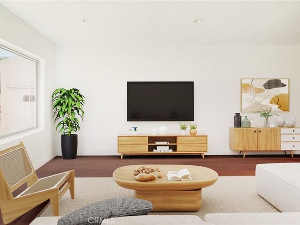 1918 11th Street D, Santa Monica CA 90404