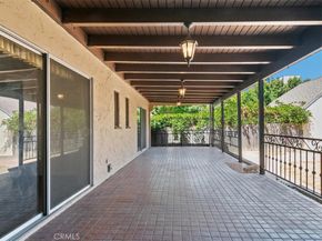 6255 Del Valle Drive, Los Angeles CA 90048