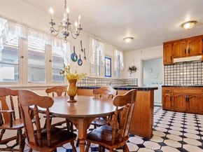 6255 Del Valle Drive, Los Angeles CA 90048
